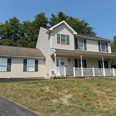 418 Colonial Ct, Blandon, PA 19510