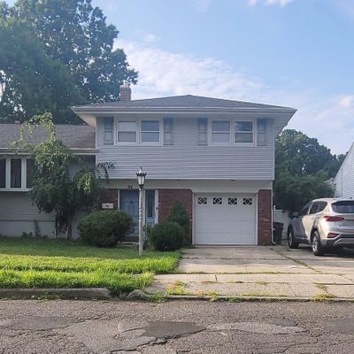 34 Oneida Ave, Dumont, NJ 07628