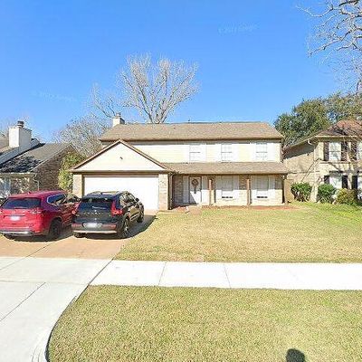 3411 Green Fields Dr, Sugar Land, TX 77479