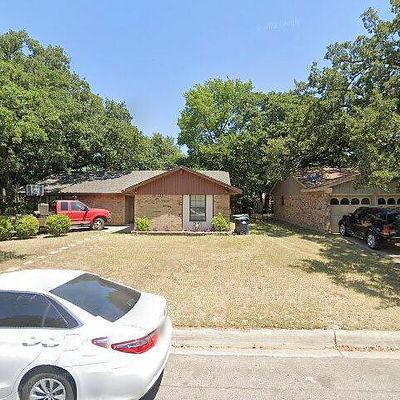 3417 Woodthrush Ln, Denton, TX 76209