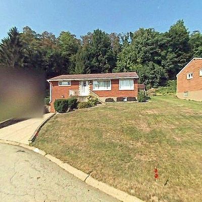 3648 Wallace Dr, Pittsburgh, PA 15227