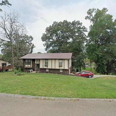 3661 Halifax Cir, Morristown, TN 37813