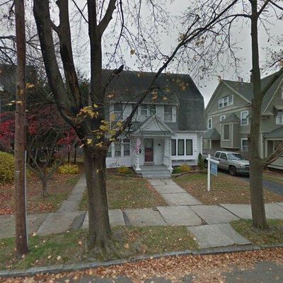 37 Westernview St, Springfield, MA 01108