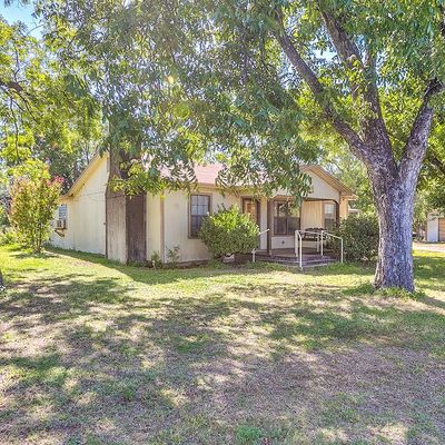 3701 Lake Dr, San Angelo, TX 76903