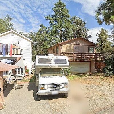 465 Wabash Ln, Sugarloaf, CA 92386