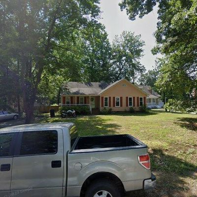 4807 Mason Dale Dr, North Chesterfield, VA 23234