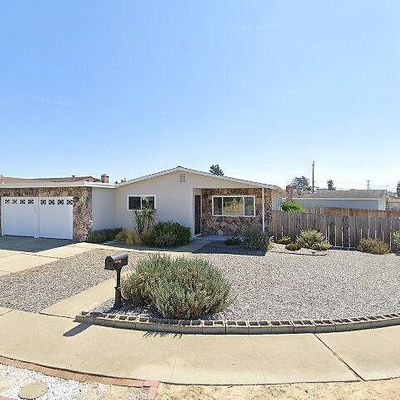 483 Larson Ct, Marina, CA 93933