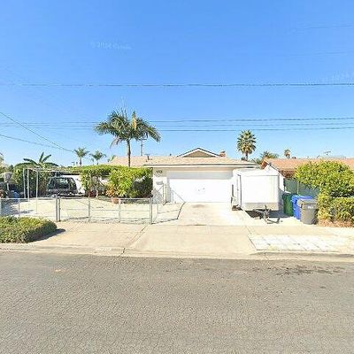 4901 Siesta Dr, Oceanside, CA 92057