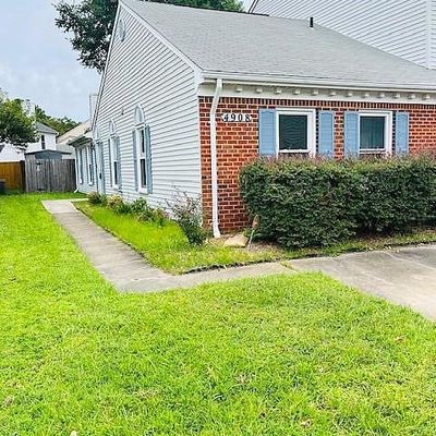 4908 Woods Edge Rd, Virginia Beach, VA 23462