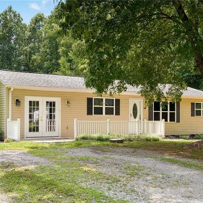 5043 Old Salisbury Rd, Lexington, NC 27295