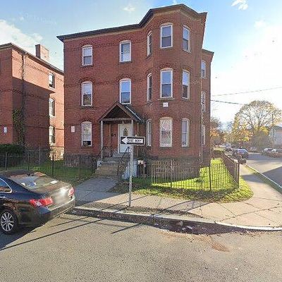 51 Seyms St, Hartford, CT 06120