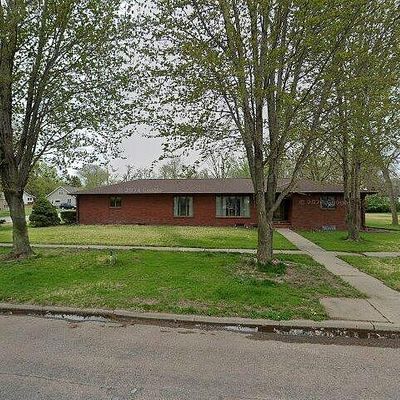 510 N Clay Ave, Harvard, NE 68944