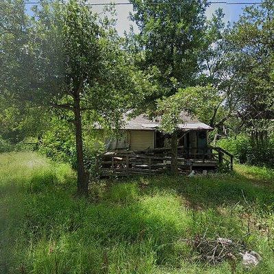 510 S Howison St, Bogata, TX 75417