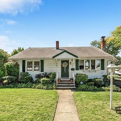 42 Woodside Ave, Hasbrouck Heights, NJ 07604