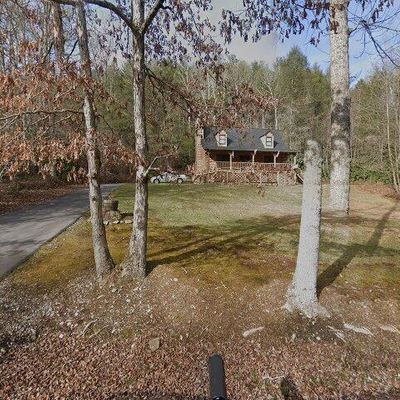 421 Scioto Rd, Unicoi, TN 37692