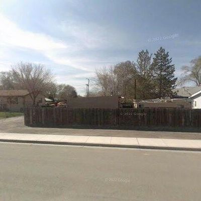 435 14 Th St, Lovelock, NV 89419