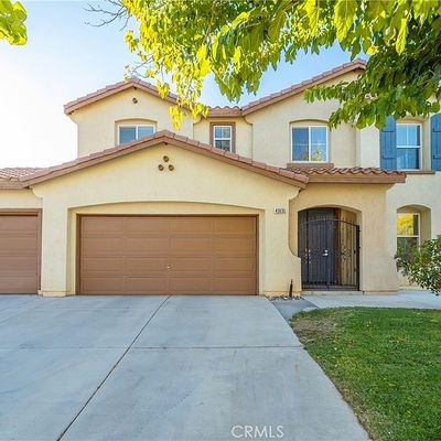 43635 Rialto Dr, Lancaster, CA 93535