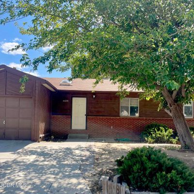 4409 Arctic St, Farmington, NM 87402