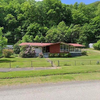 4428 Armstrong Creek Rd, Powellton, WV 25161