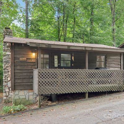 45 Sassafras Ln, Maggie Valley, NC 28751