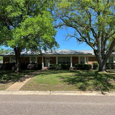 450 6 Th Ave, Chickasaw, AL 36611