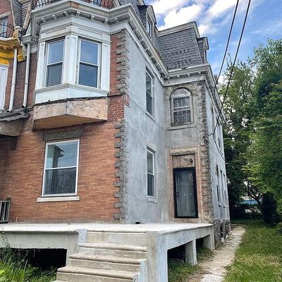 5721 Mcmahon St, Philadelphia, PA 19144