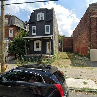 5924 Master St, Philadelphia, PA 19151