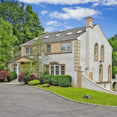 6 Quail Run, Warren, NJ 07059