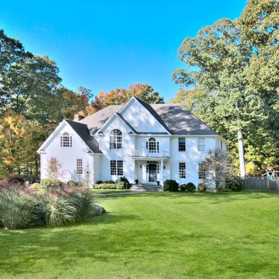 6 Side Hill Rd, Westport, CT 06880