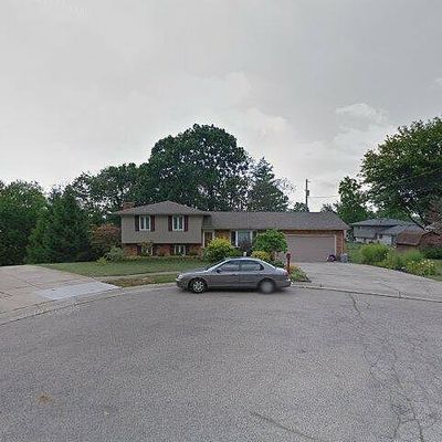 6 Teresa Ct, Hamilton, OH 45013