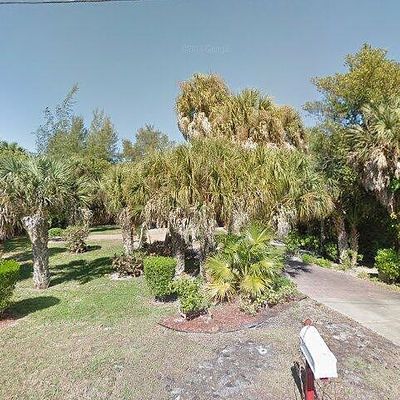 6039 Dinkins Lake Rd, Sanibel, FL 33957