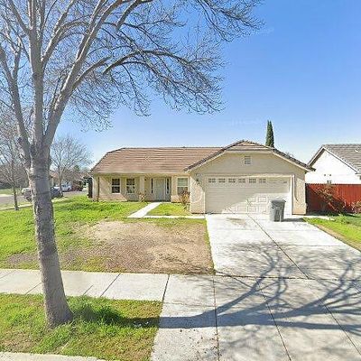 615 Fairmont Dr, Los Banos, CA 93635