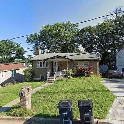 6204 Lee Pl, Capitol Heights, MD 20743