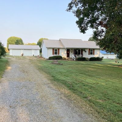 621 Lear Rd, Portland, TN 37148