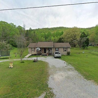 625 Old Hen Valley Rd, Oliver Springs, TN 37840