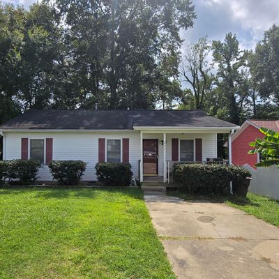 627 Garrett St, Greensboro, NC 27406