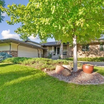 627 Crestview Ln, Owatonna, MN 55060