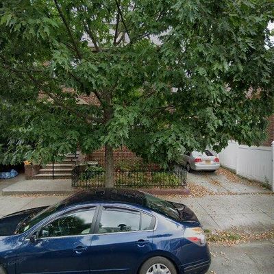 627 E 8 Th St, Brooklyn, NY 11218