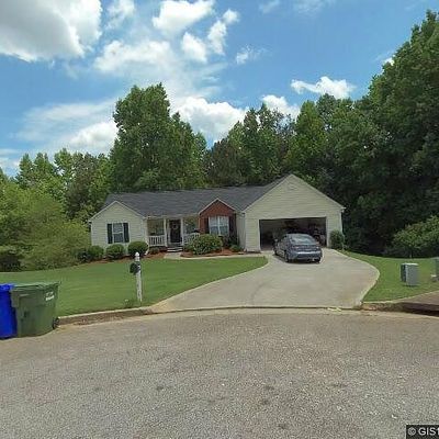 640 Oakwood Ln, Monroe, GA 30655