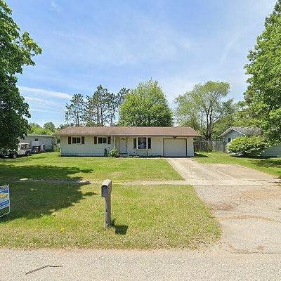 5235 Hughes St, Oscoda, MI 48750