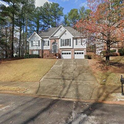 5330 Leeward Run Dr, Alpharetta, GA 30005