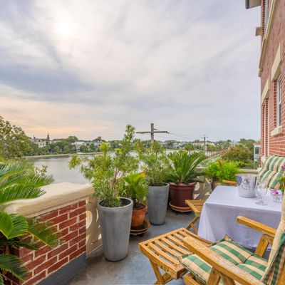 55 Ashley Ave #13, Charleston, SC 29401