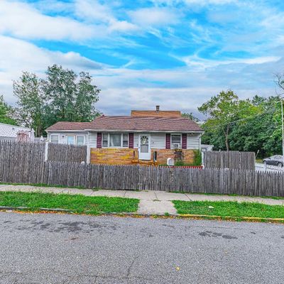 551 W Side Ave, Perth Amboy, NJ 08861