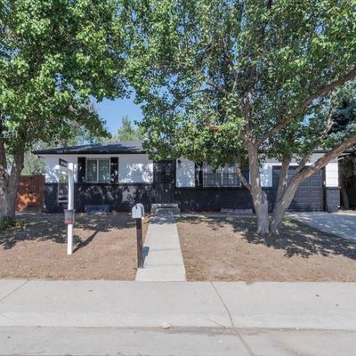 5547 Billings St, Denver, CO 80239