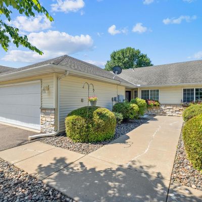 5669 Lambert Ave Ne, Albertville, MN 55301