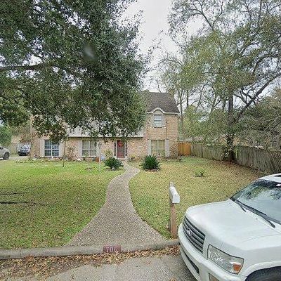 706 Redleaf Ln, Houston, TX 77090