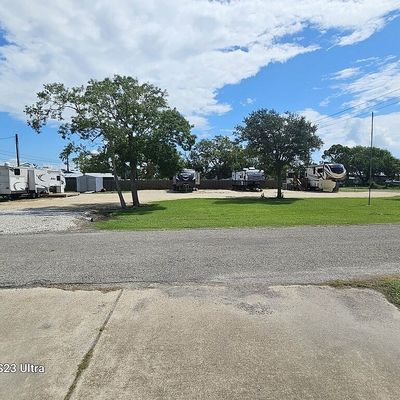 708 W Harrison Ave, Port O Connor, TX 77982