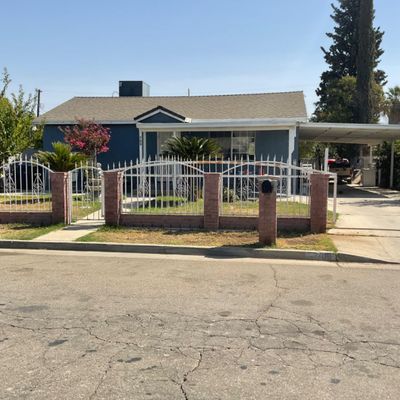 709 Hazel St, Bakersfield, CA 93307