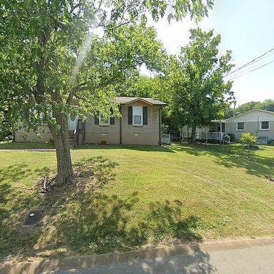 709 May Dr, Madison, TN 37115