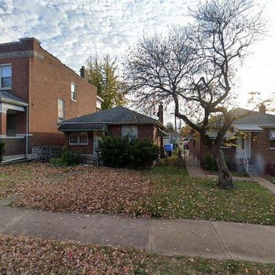 710 Loughborough Ave, Saint Louis, MO 63111